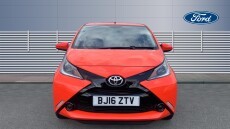 Toyota Aygo 1.0 VVT-i X-Play 5dr Petrol Hatchback